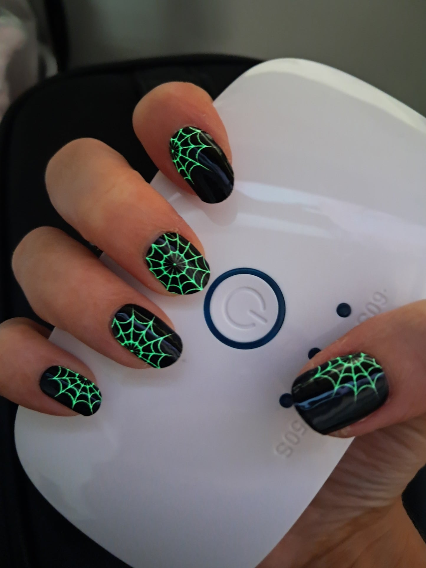 Spun Out Semi Cured Gel Nail Wraps Kit