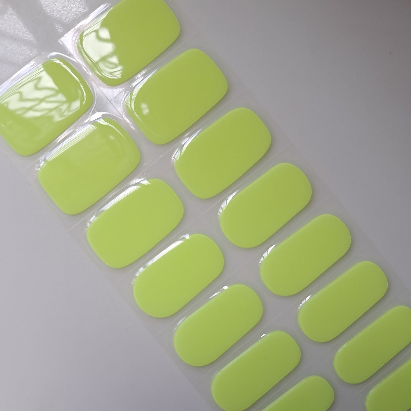 Neon Lights (glow in the dark) Semi Cured Gel Nail Wraps Kit